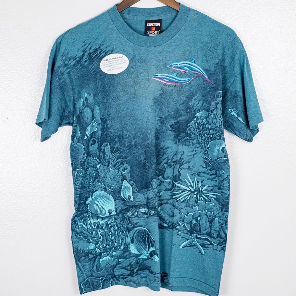 Vintage 90's Signal Sports Deadstock Single-Stitch T-shirt